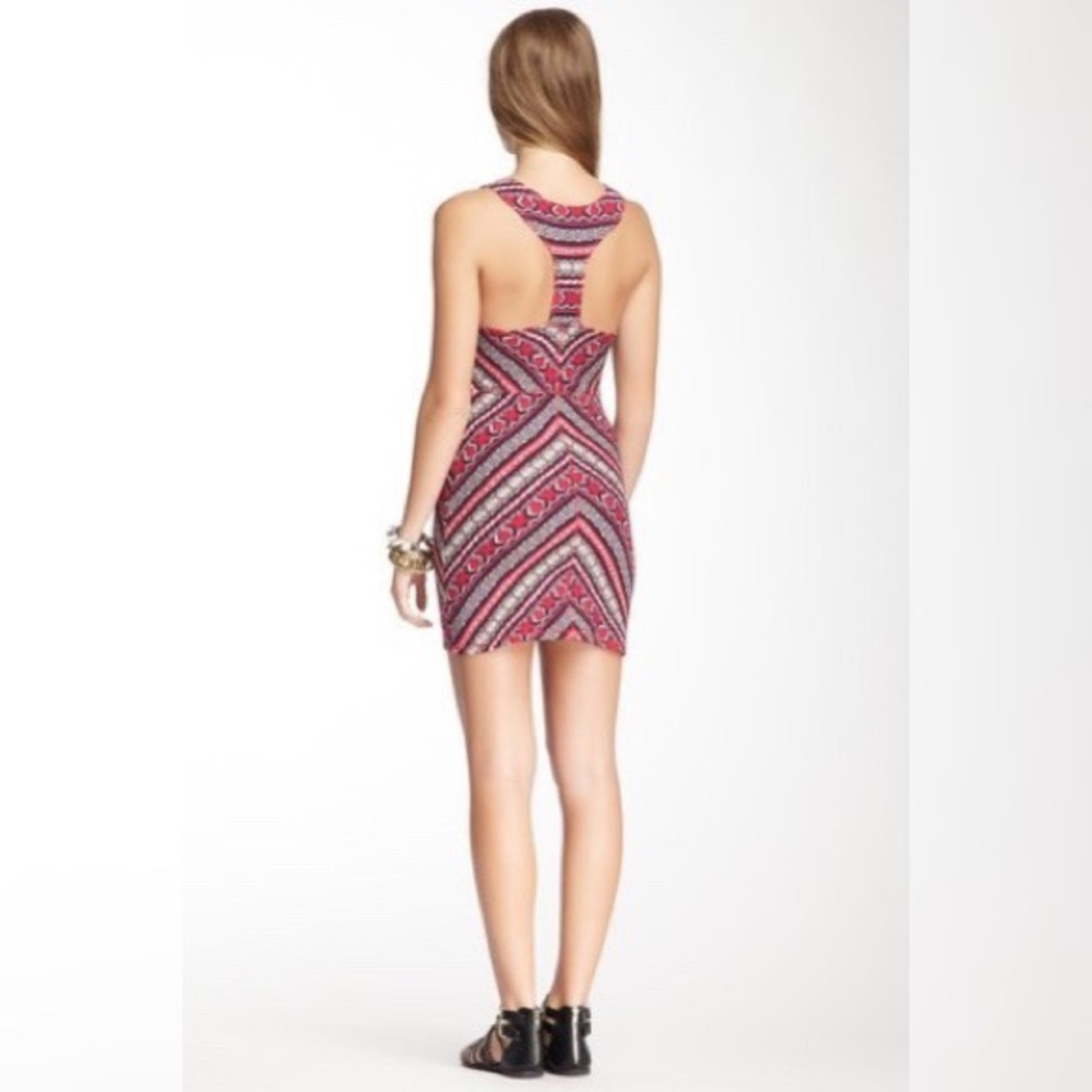 Free People Print Cutout Bodycon Dress Red Size Extra Small NWT - Picture 4 of 6